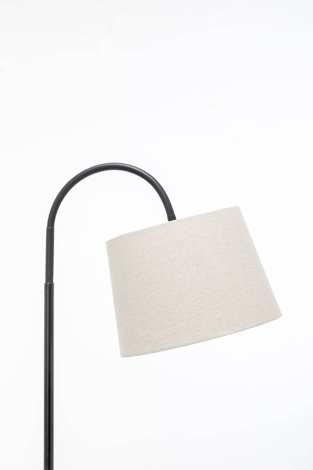 Tripod Floor Lamp Side Table With Shelf & Usb Charger