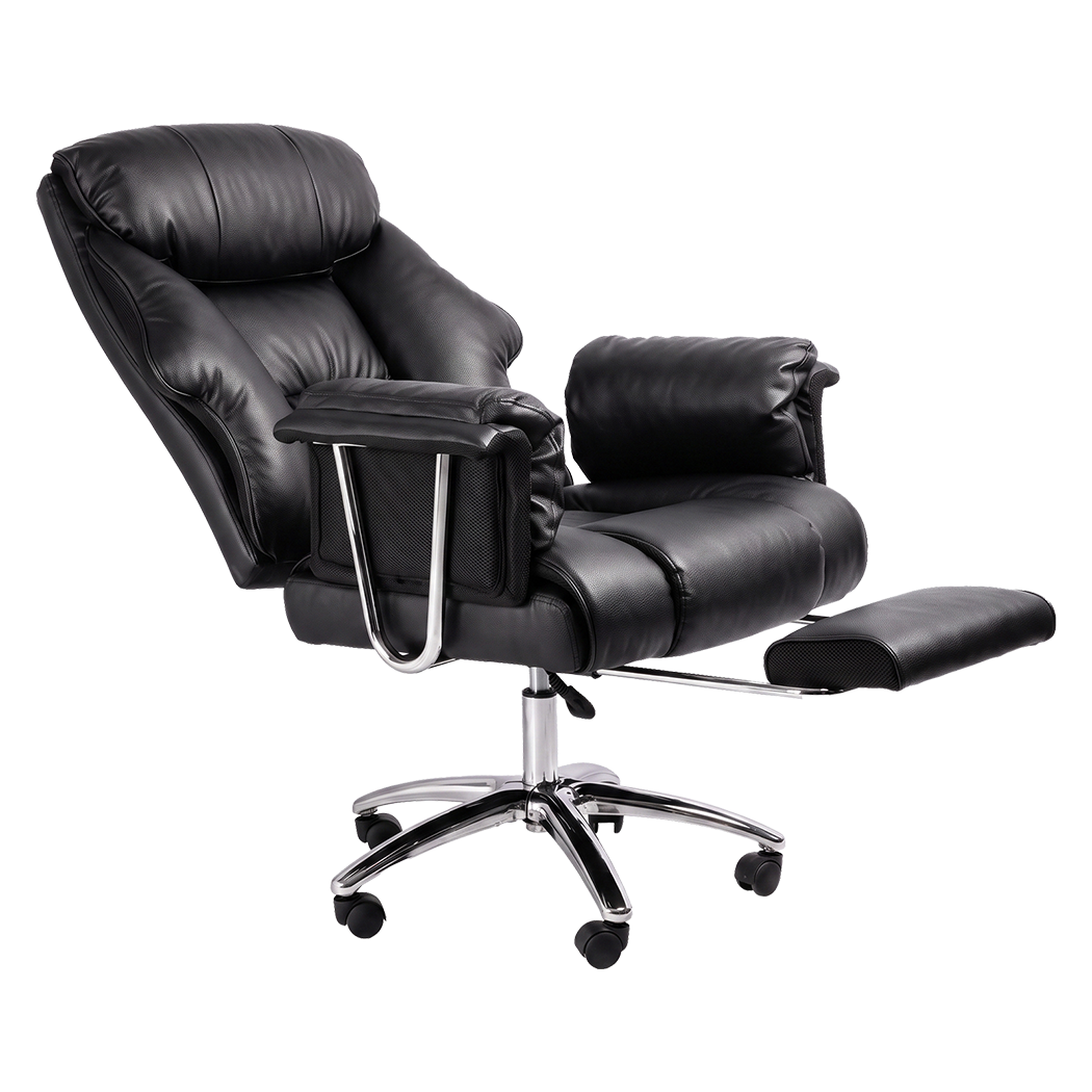 Ergonomic Gaming Chair With Footrest