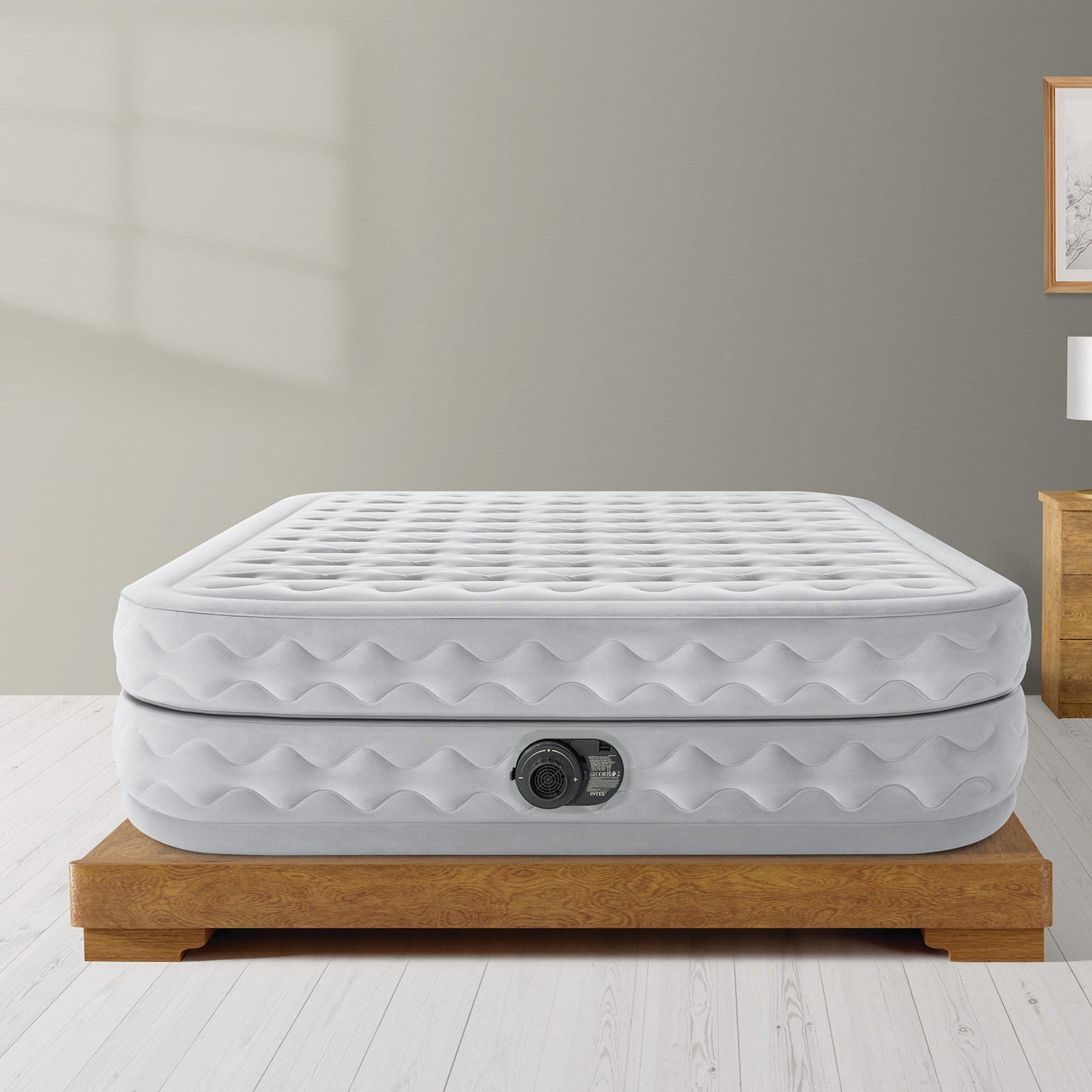 Dura-Beam Queen Air Mattress 51cm Air-Flow Fiber-Tech Pump