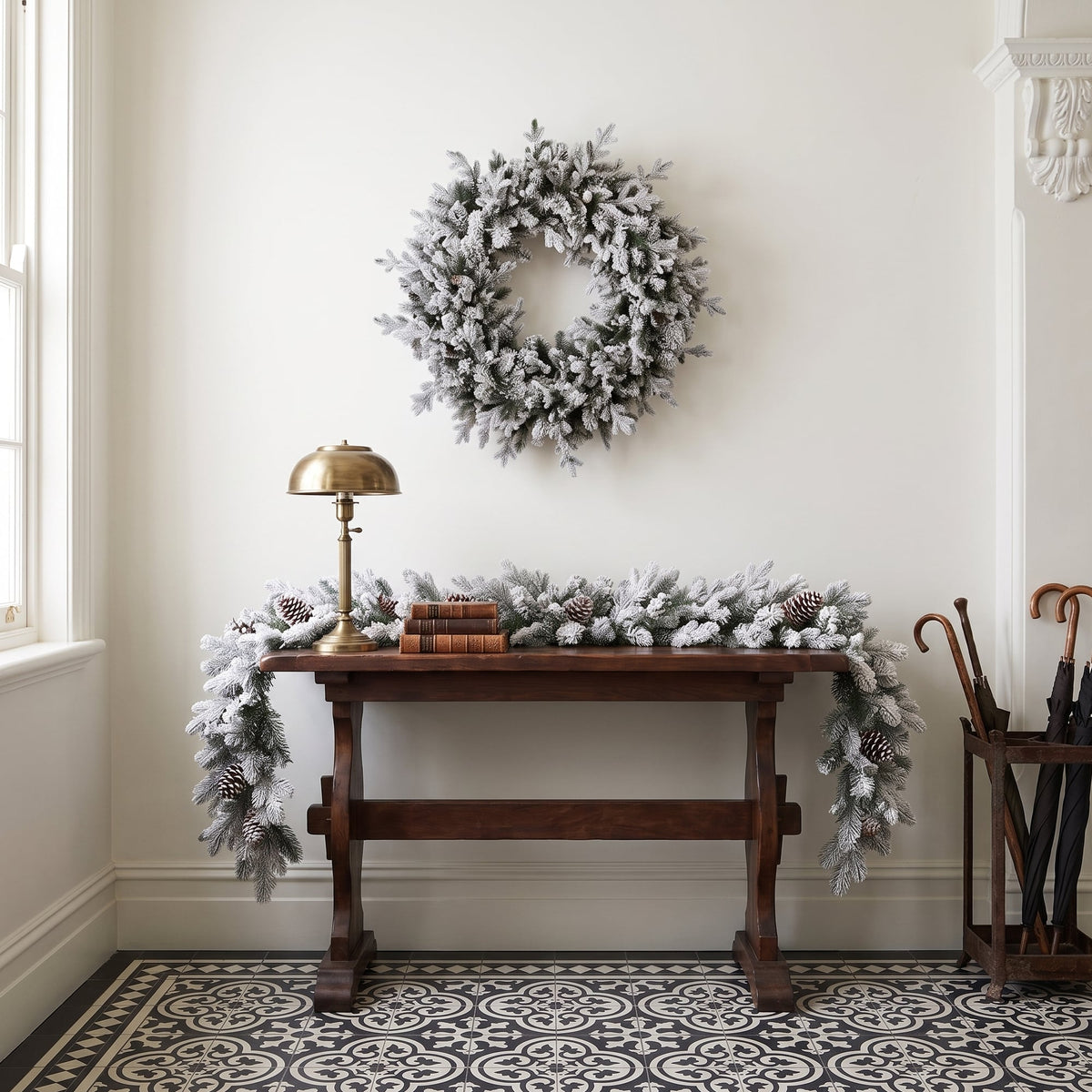 Christmas Wreath Set Large Snowy