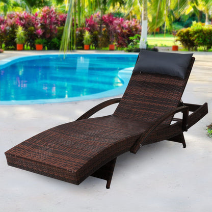Adjustable Wicker Beach Chair Armrest Brown