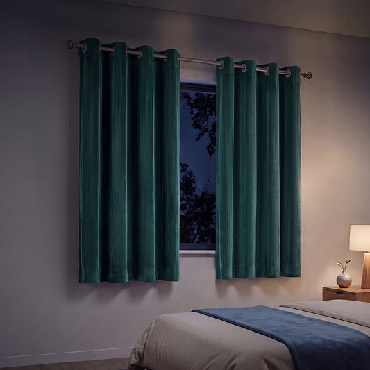 Blackout Curtains 2 Panels Velvet Room Darkening Eyelet Curtains Green