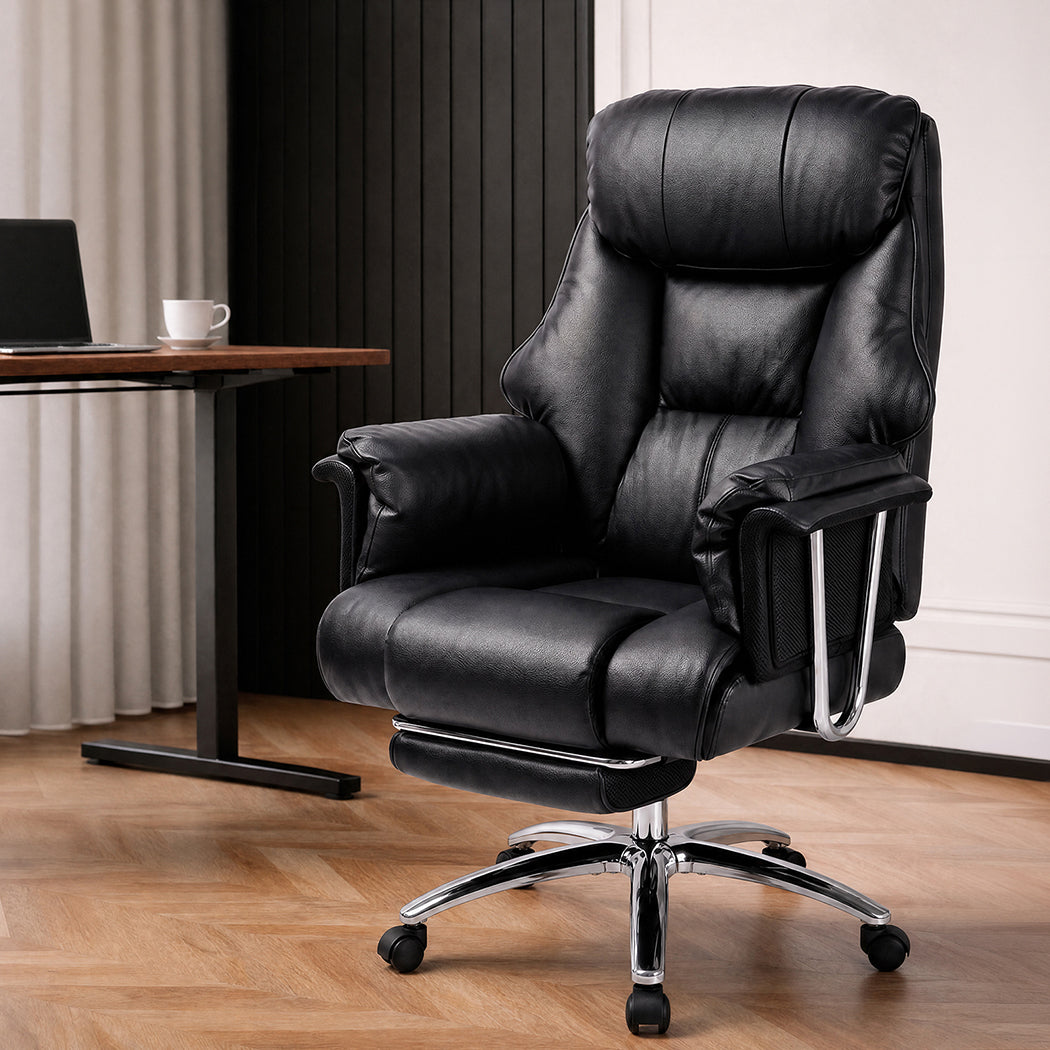 Ergonomic Gaming Chair With Footrest