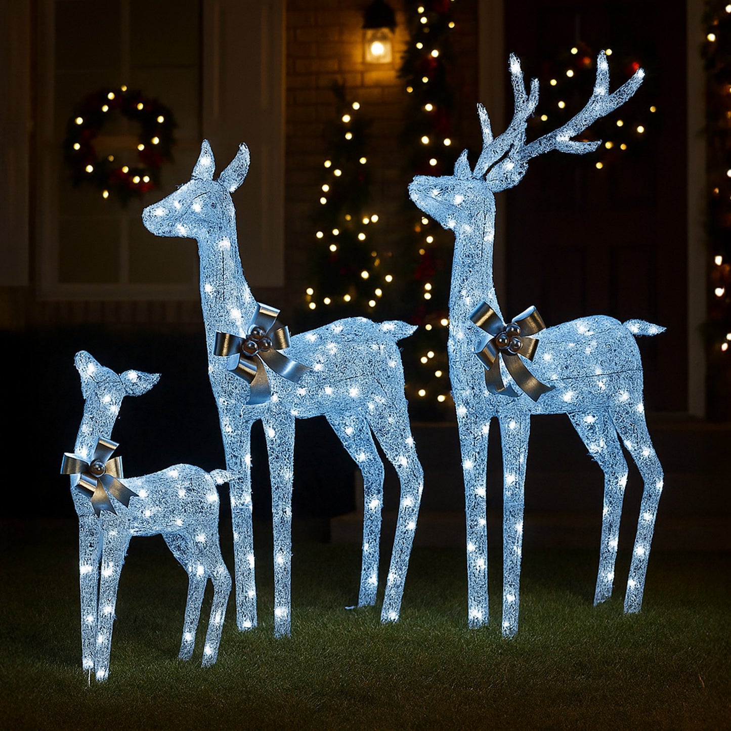 Christabelle 3-Piece Christmas Reindeer Display Set