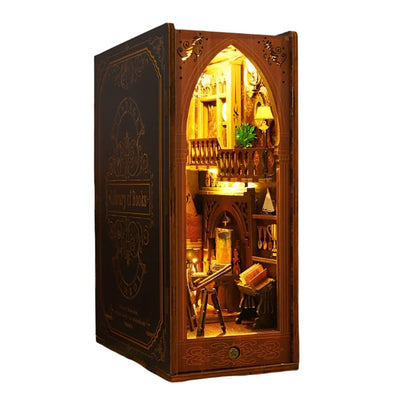 Wooden Bookend Scene DIY 10x18x24cm