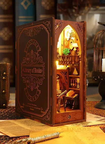 Wooden Bookend Scene DIY 10x18x24cm
