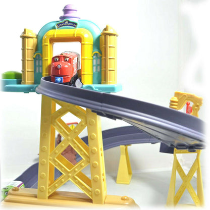 Motorised Training Yard Loop Ready To Play Set With Diecast Wilson