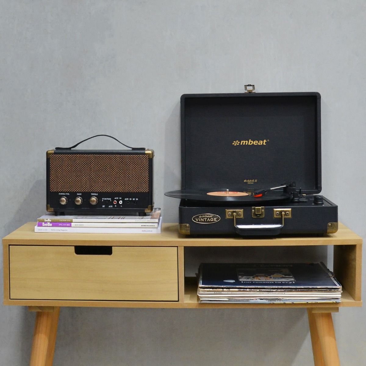 Mbeat Woodstock Ii Black Retro Bluetooth (Tx/Rx) Turntable