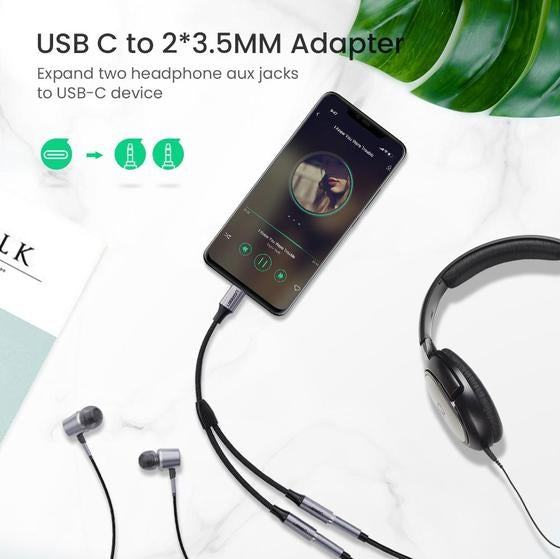 30732 Usb-C To 3.5Mm Splitter