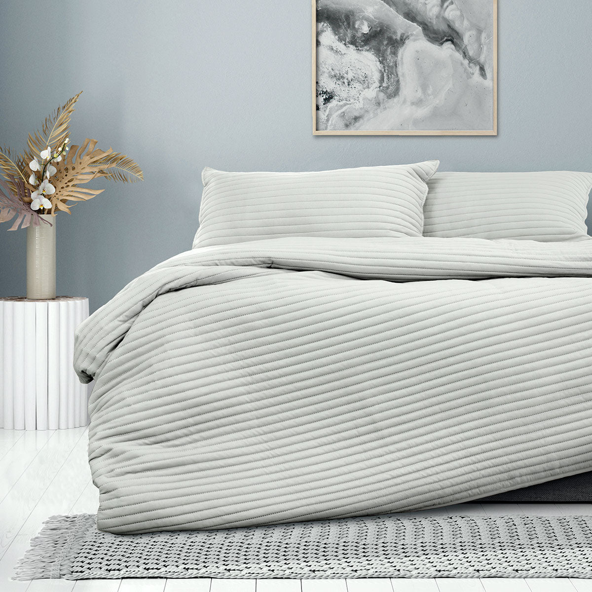London Silver Embossed Quilt Cover Set King
