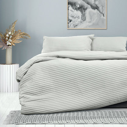 London Silver Embossed Quilt Cover Set King