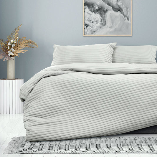 London Silver Embossed Quilt Cover Set King