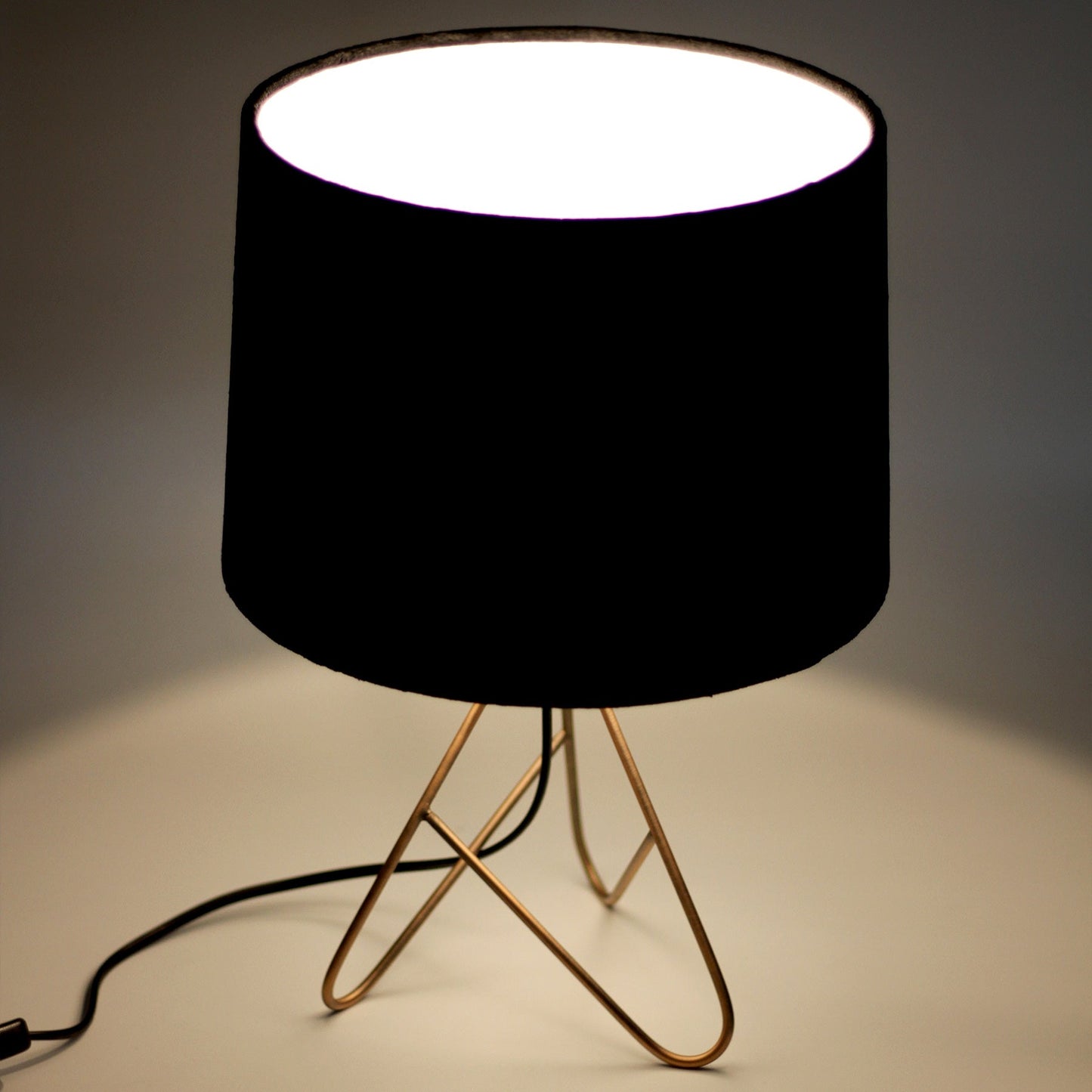 Modern Belira Table Lamp - Copper