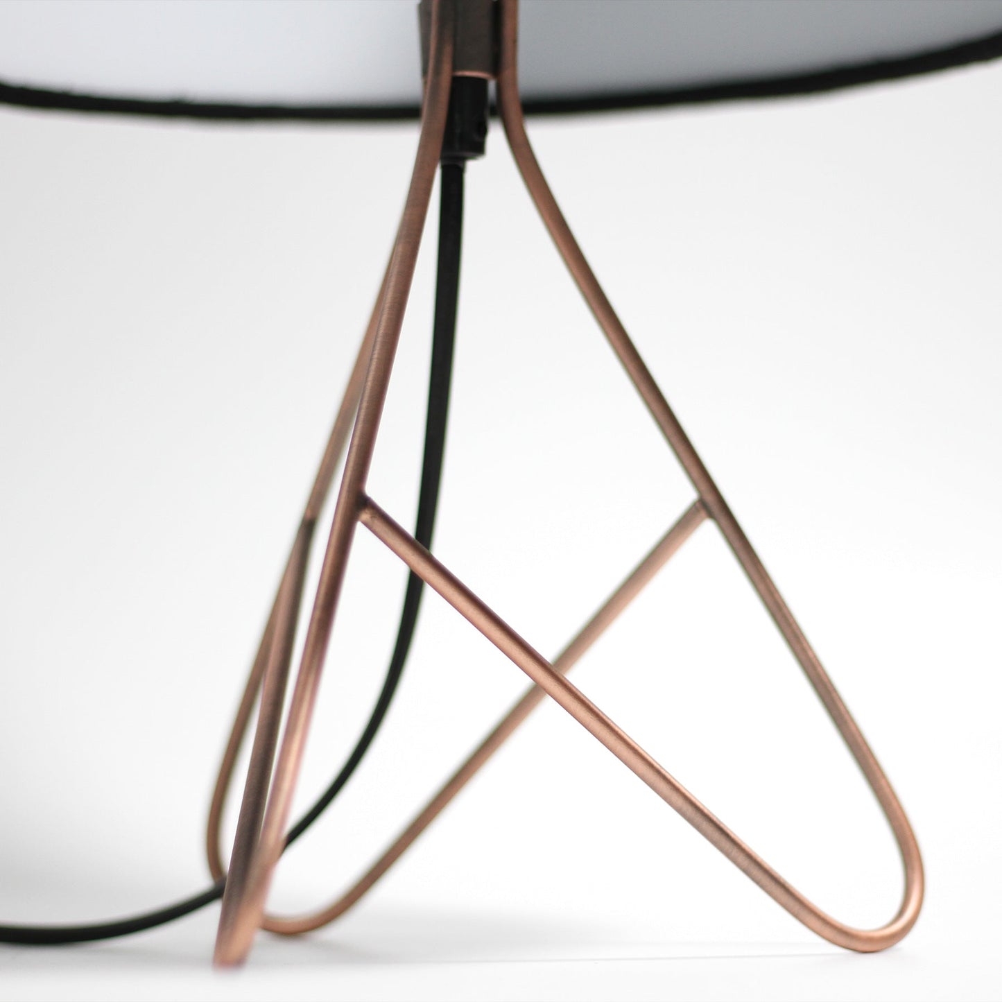 Modern Belira Table Lamp - Copper
