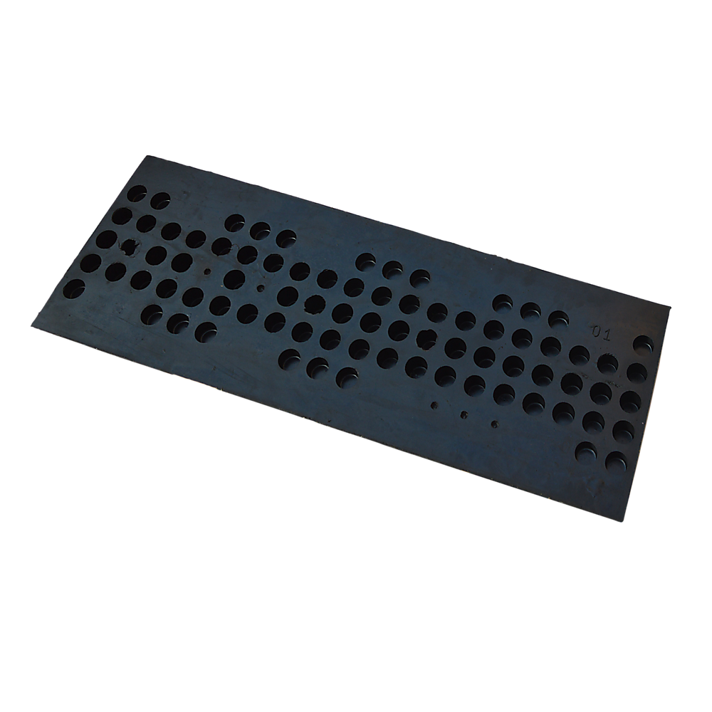 Pair Of 1M Long Rubber Speed Bumps (60T Load)