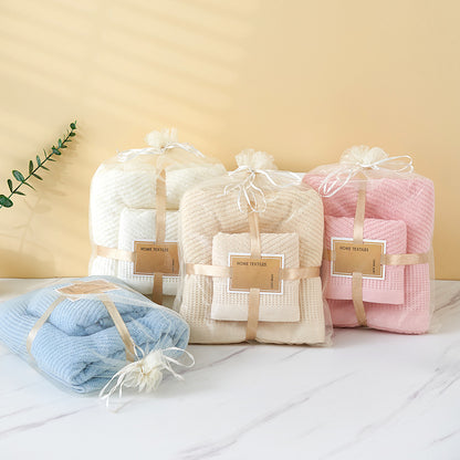 Luxurious Towel Set - Diagonal Stripe Bath & Hand Towels