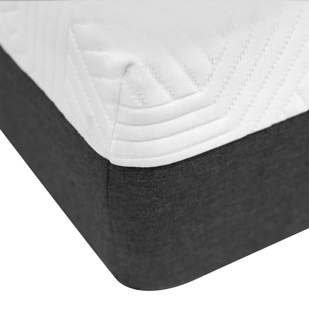 Compact Queen Mattress Gel Memory Foam Cooling Breathable 15cm Medium
