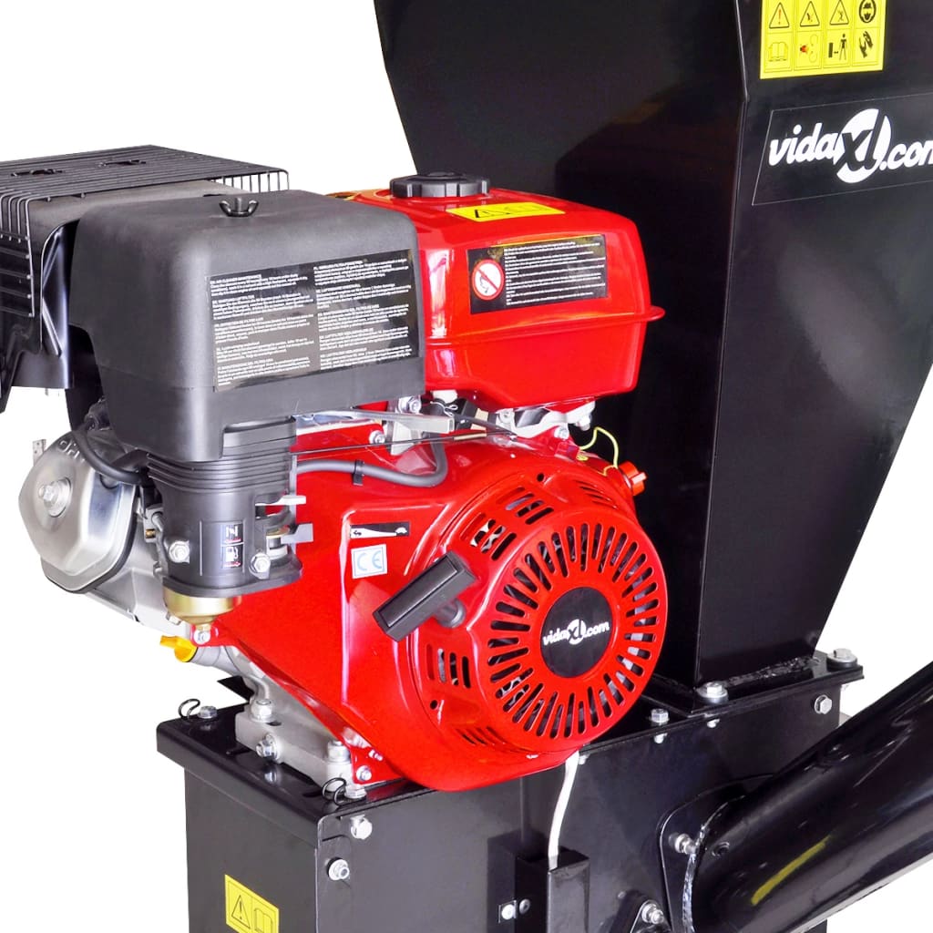 Petrol-powered Wood Chipper with 15 HP Motor