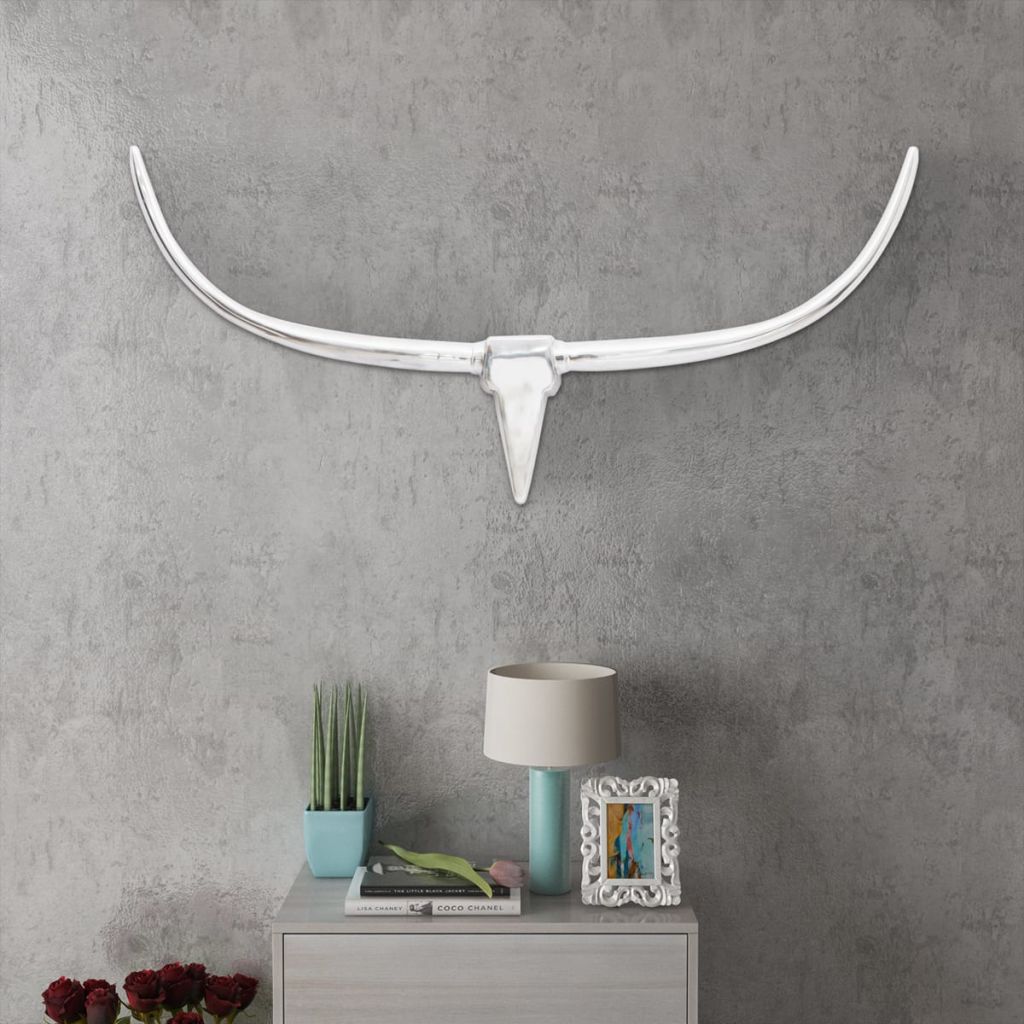 Wall Mounted Aluminium Bullâ€™s Head Decoration Silver 125 cm
