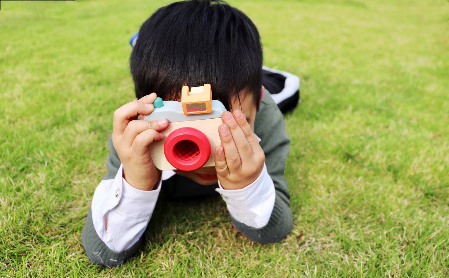 WOODEN CAMERA OLIVE