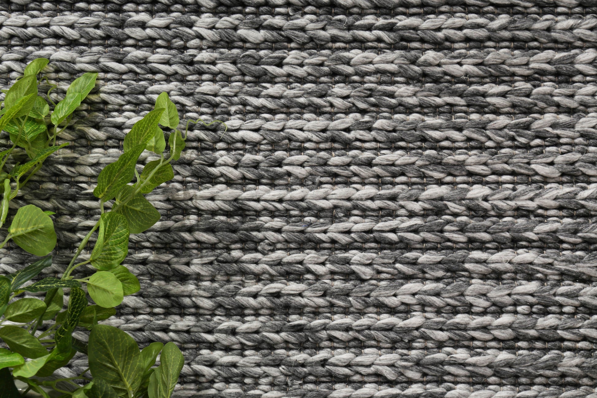 Cue Charcoal Wool Blend Rug 160x230cm