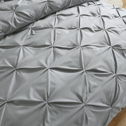 Diamond Pintuck Duvet Cover Pillow Case Set in Full Size in Charcoal