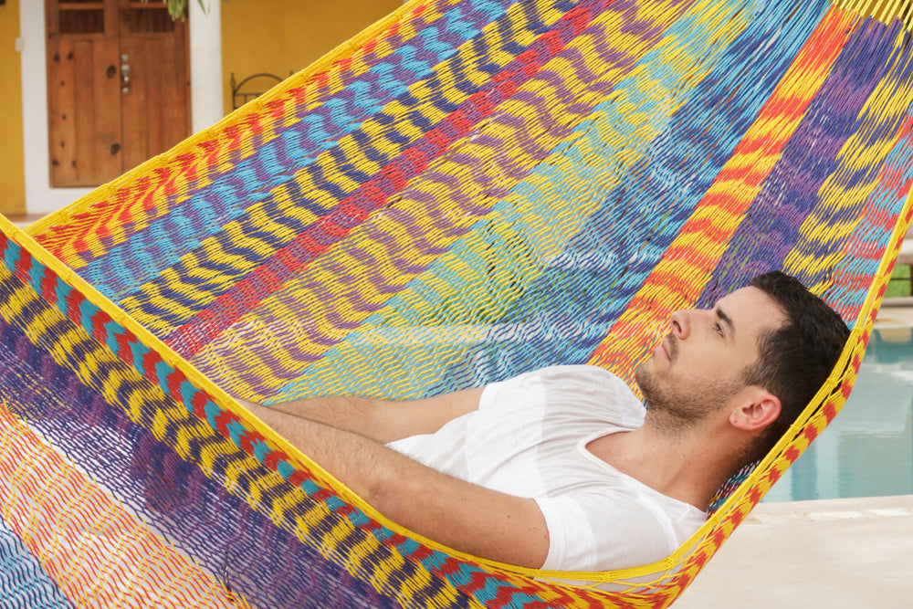 Queen Size Outdoor Cotton Hammock in Confeti