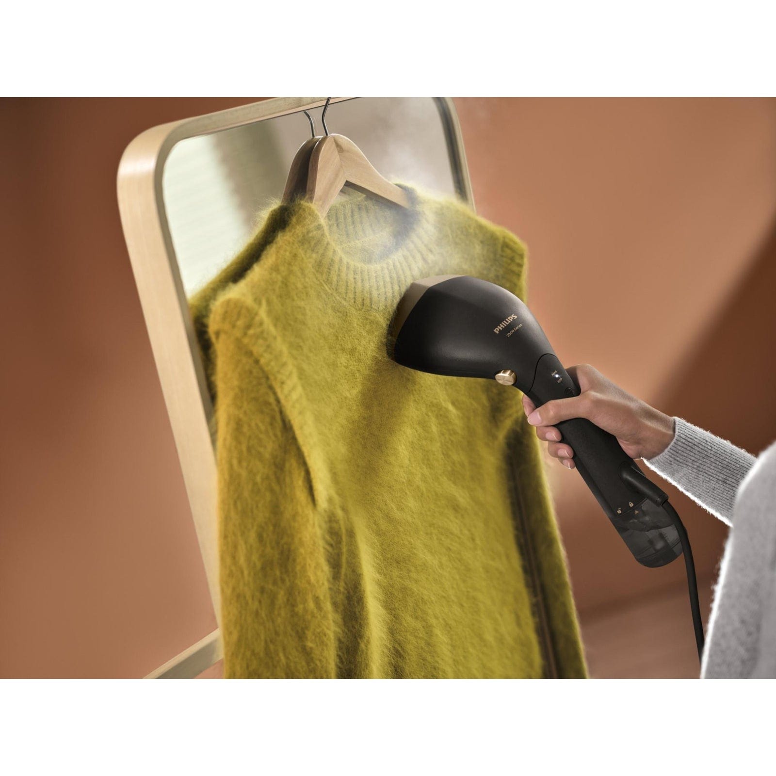 Philips 7000 Series Handheld Garment Steamer (Black) Melbourne Home