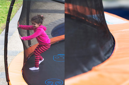 Kahuna Trampoline Pro 14ft - Reversible pad, Emoji Mat, Basketball Set